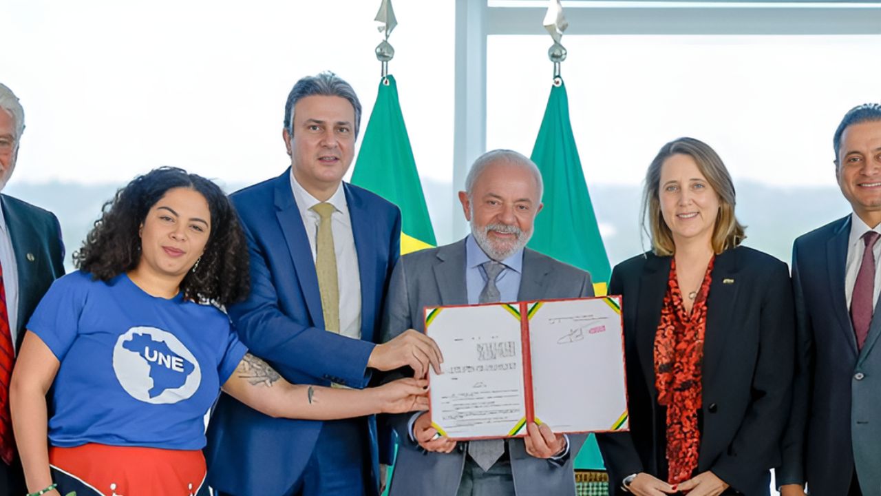 Assinado decreto que institui a Nova Política de EaD
